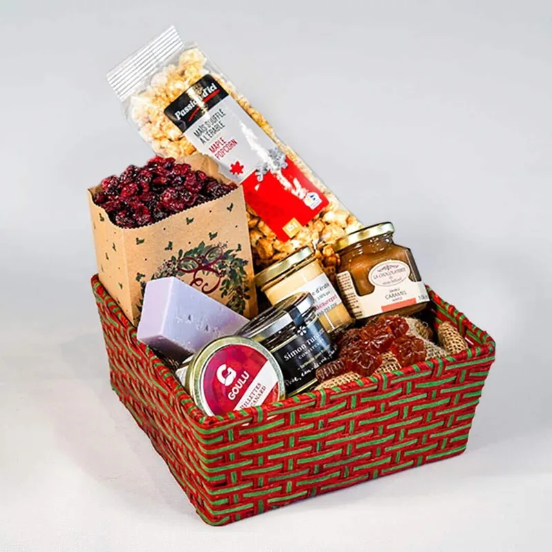 Panier cadeau à 50 $ : maïs soufflé à l’érable, canneberges, rillettes, confitures et savon